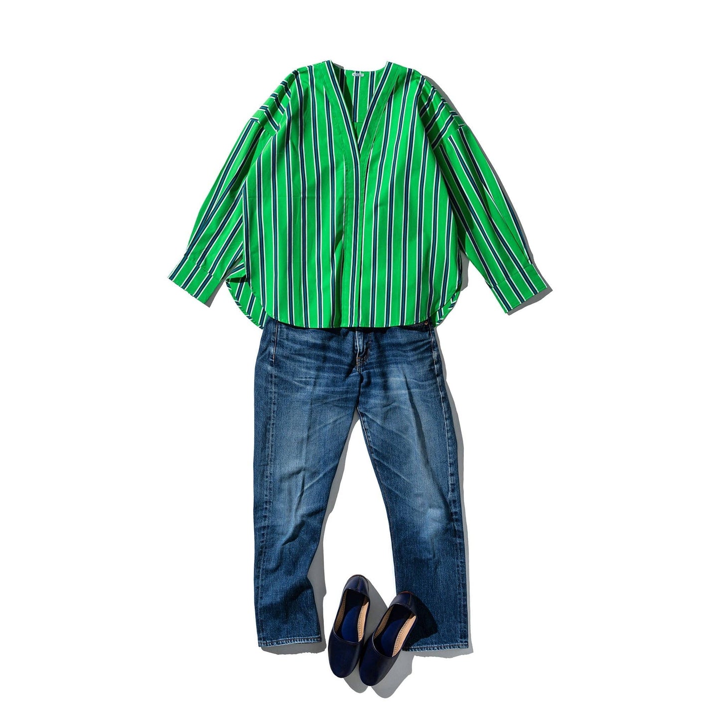 VNECK BLUE WHITE STRIPE O/S