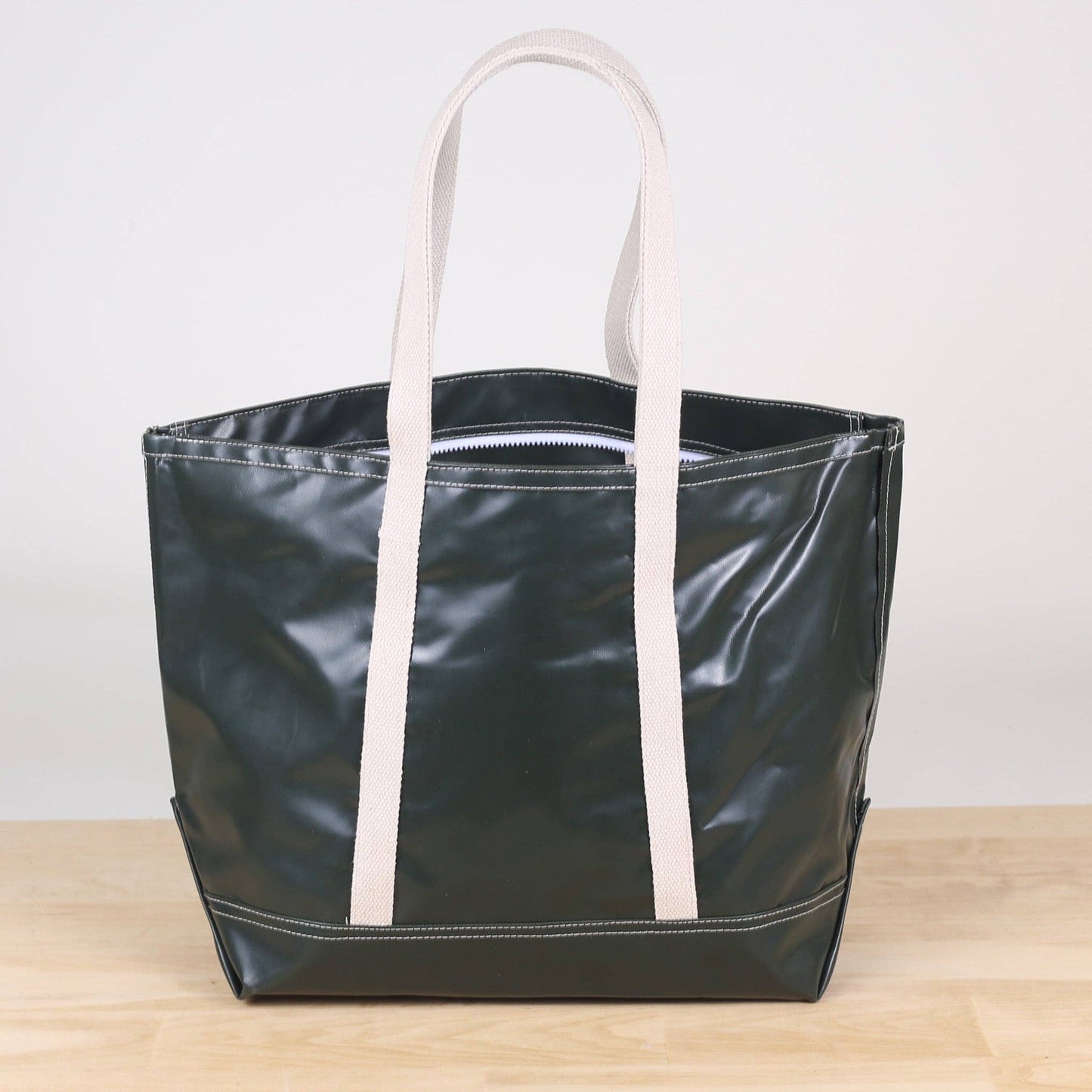 Big Sur Splash Tote: Red / 22"W x 14"H x 8" D