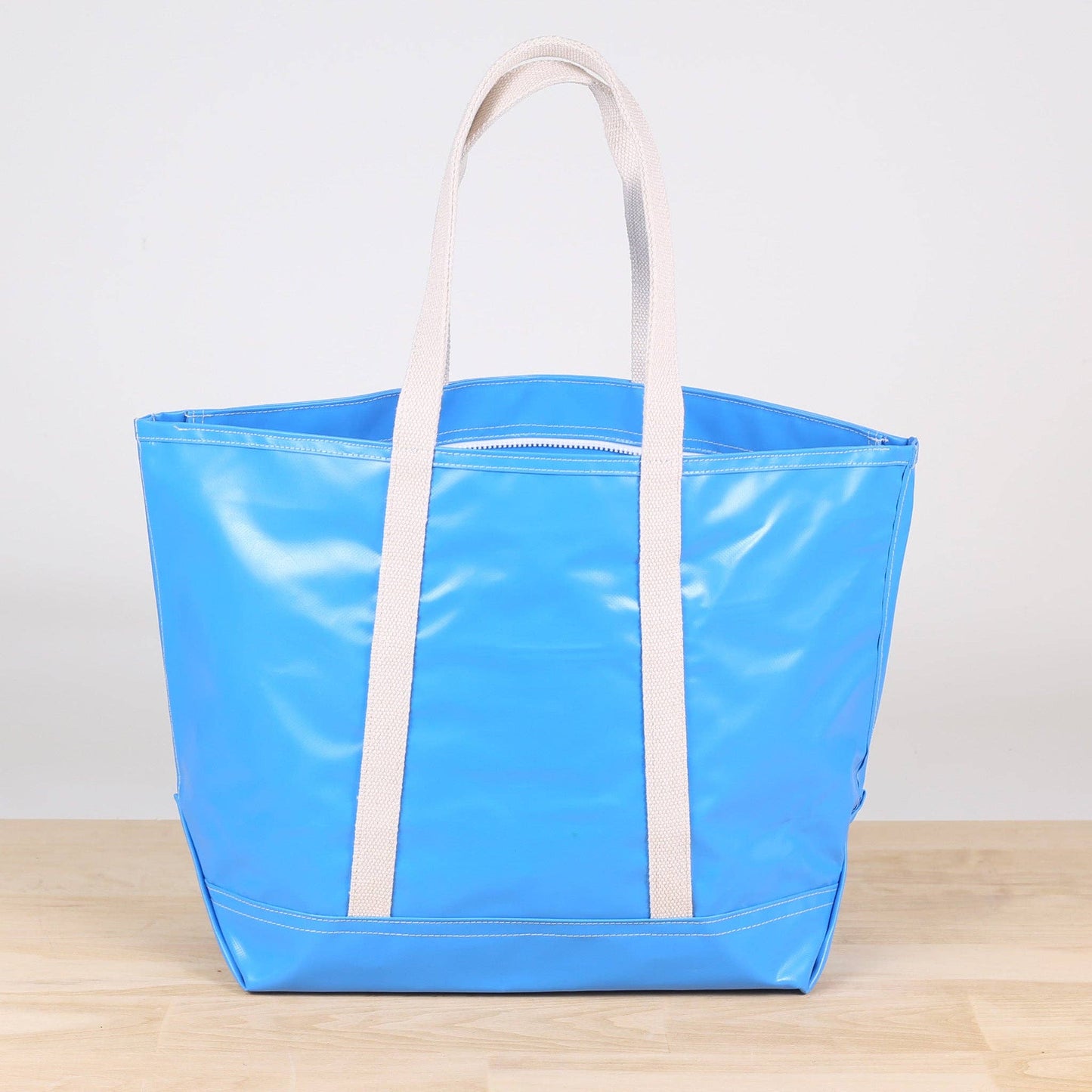 Big Sur Splash Tote: Red / 22"W x 14"H x 8" D