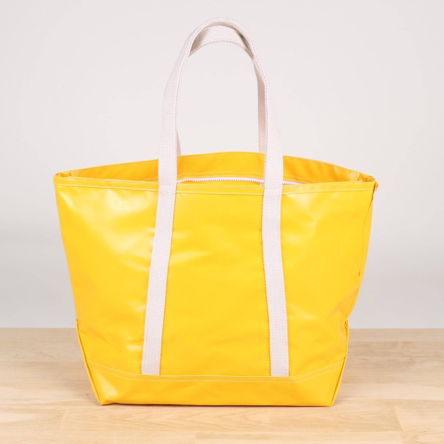 Big Sur Splash Tote: Red / 22"W x 14"H x 8" D
