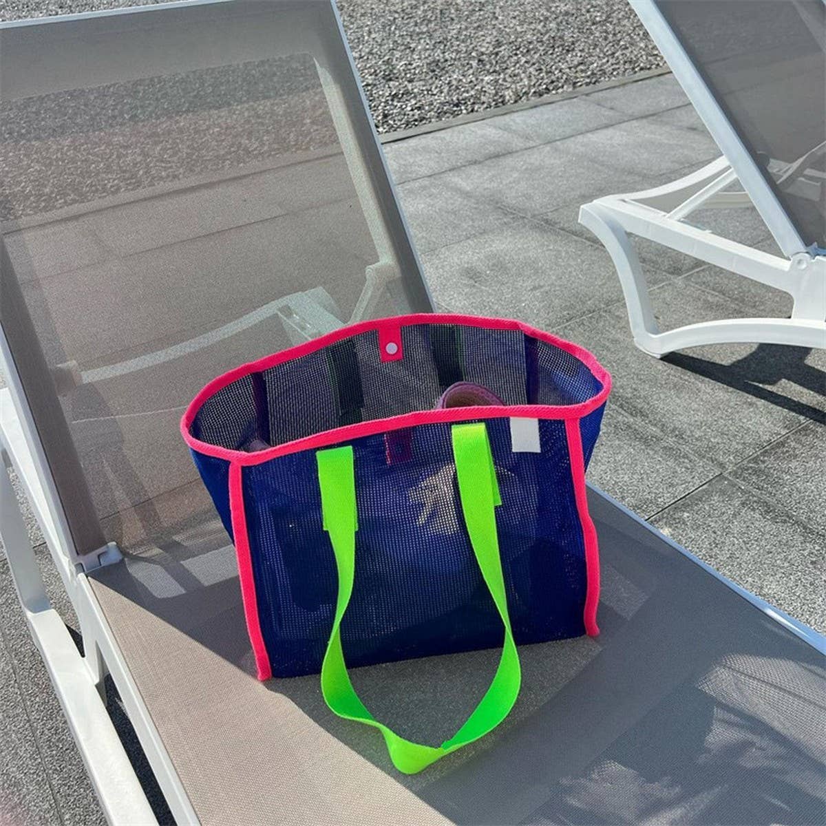 NAVY MESH BEACH TOTE