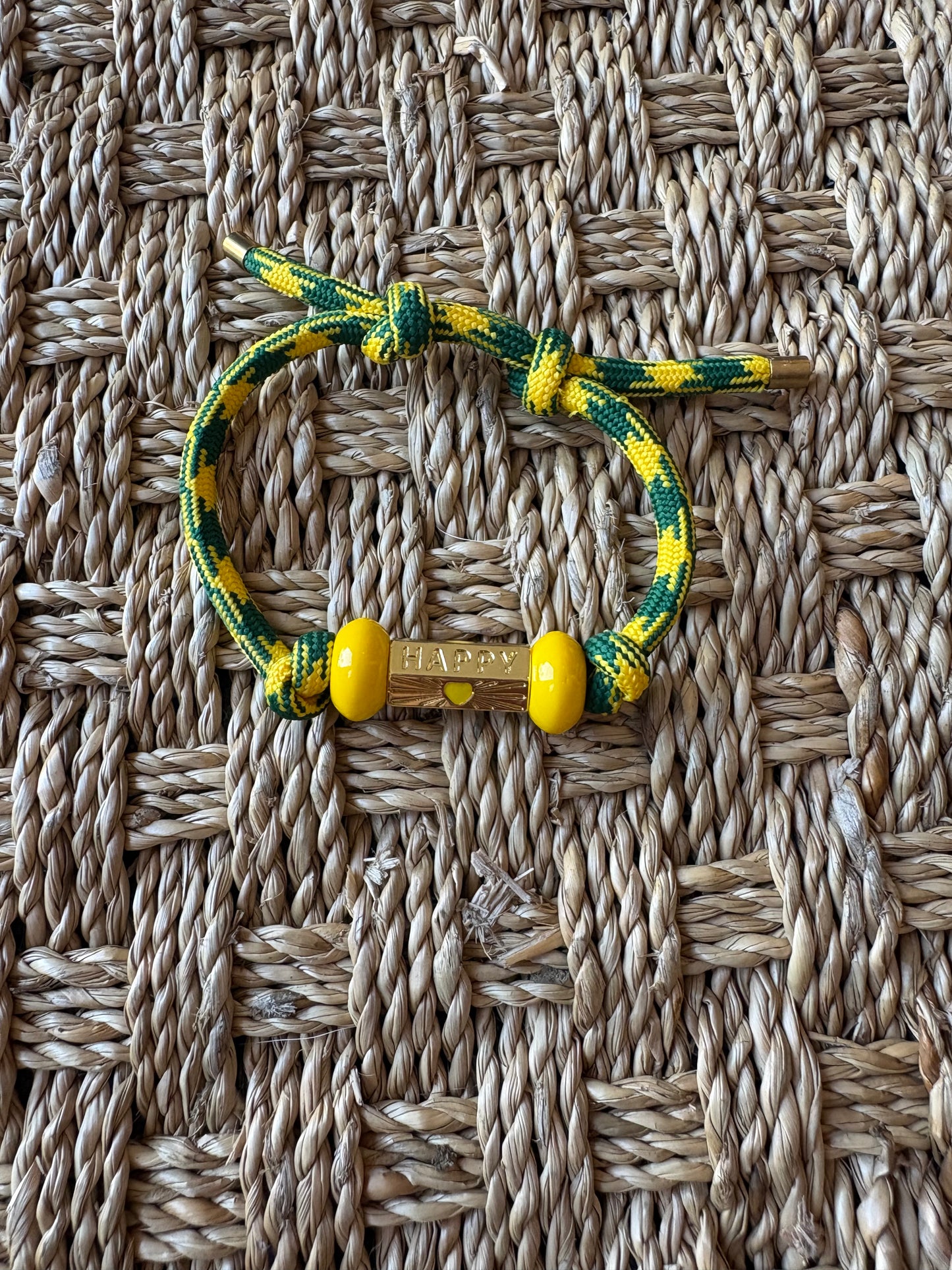 HAPPY BRACELET