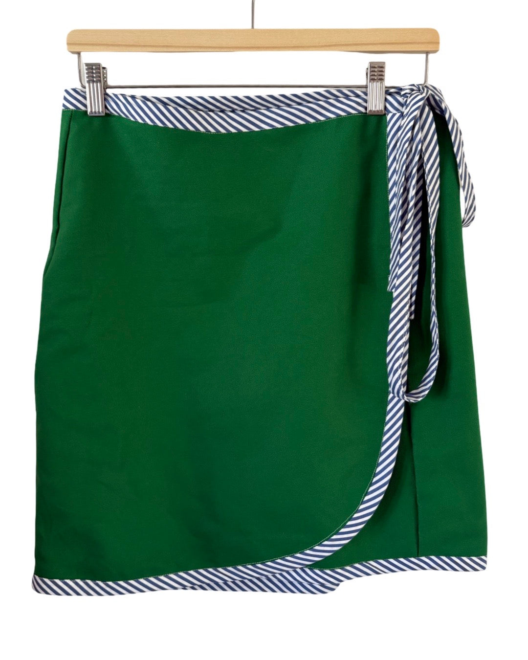 REVERSIBLE WRAP SKIRT GREEN
