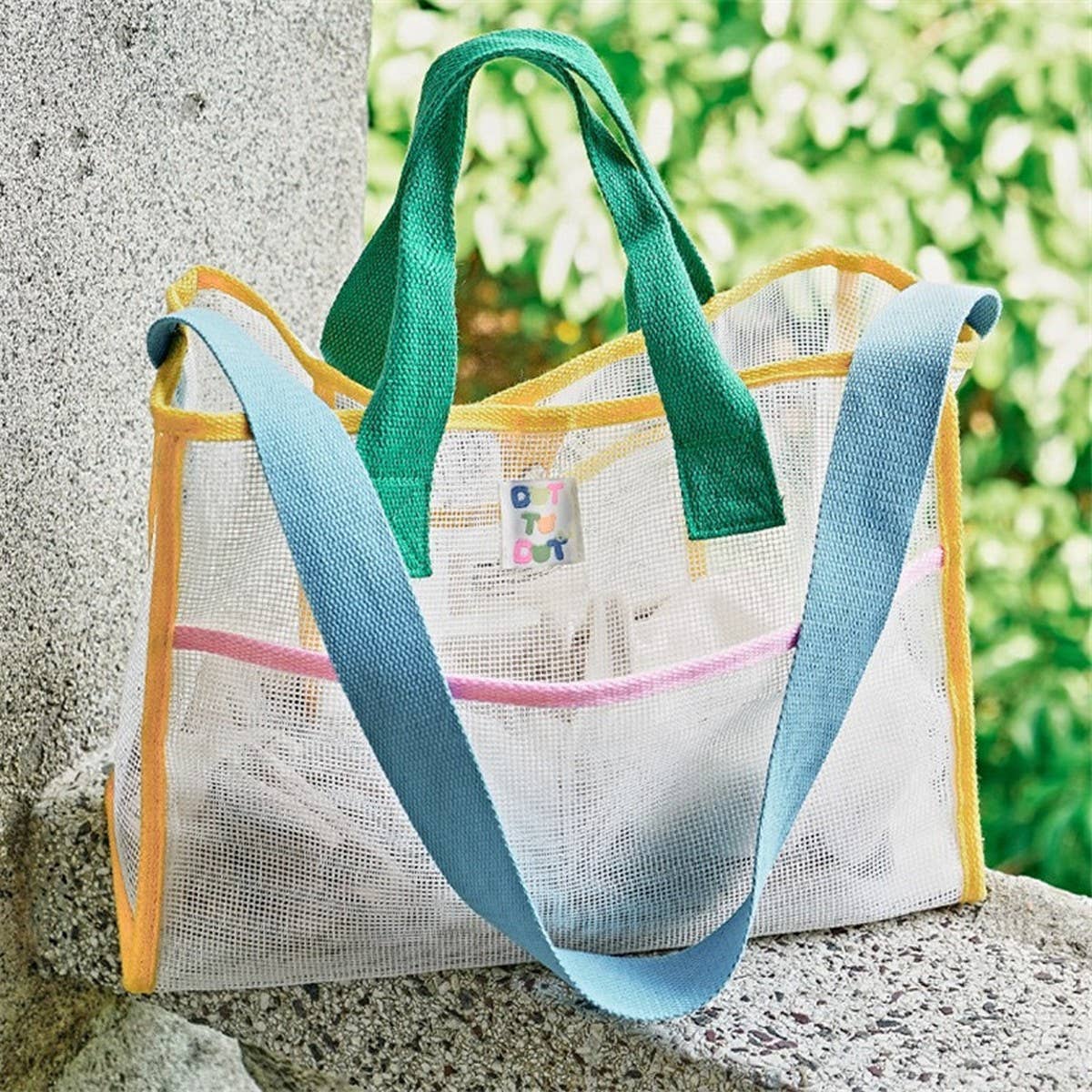 NAVY MESH BEACH TOTE