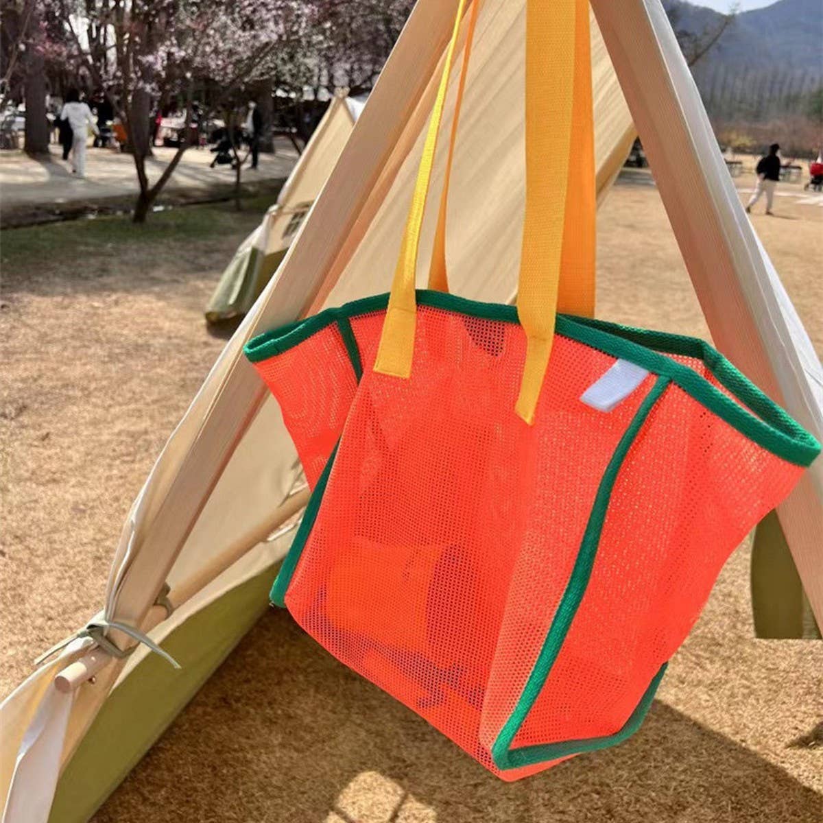ORANGE MESH BEACH TOTE