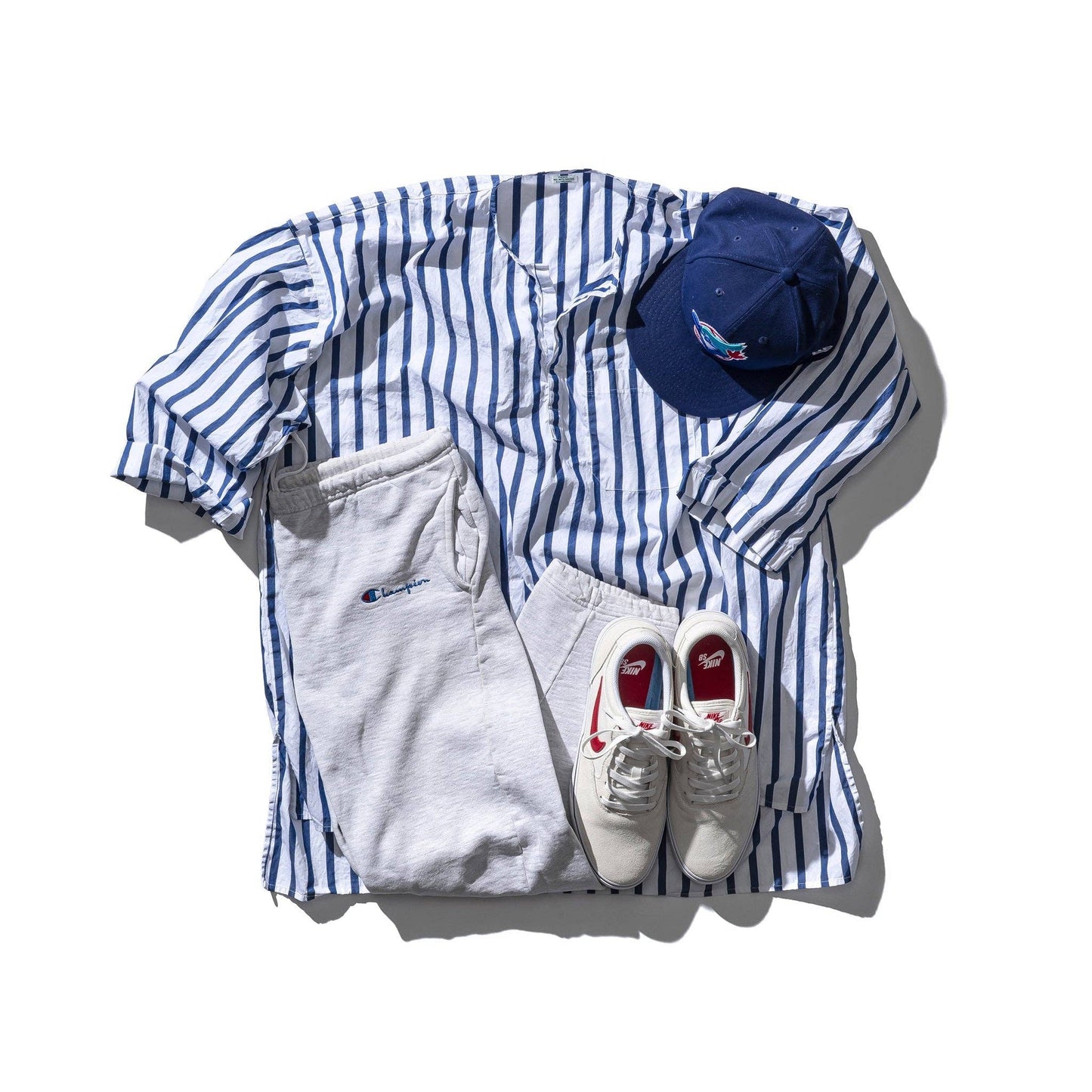 CREWNECK WHITE BLUE STRIPE 0/S